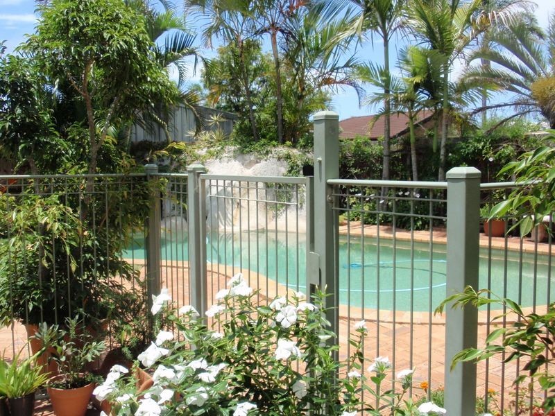 4 Mizzen Close, Wurtulla QLD 4575