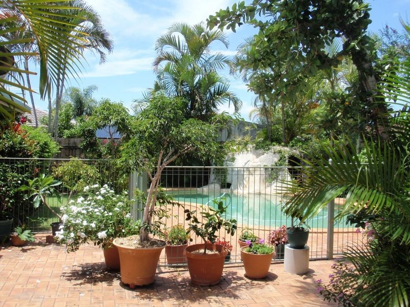 4 Mizzen Close, Wurtulla QLD 4575