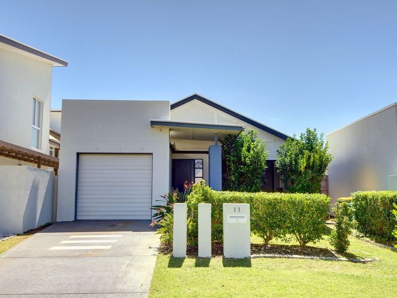 11 Antilles Street, Kawana Island QLD 4575