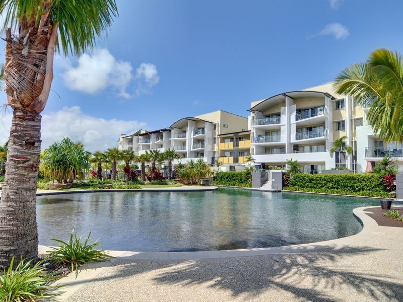 61/57 Grand Pde, Kawana Island QLD 4575