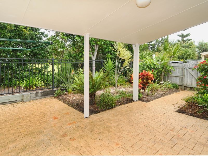 38/2 Grand Parade, Kawana Island QLD 4575