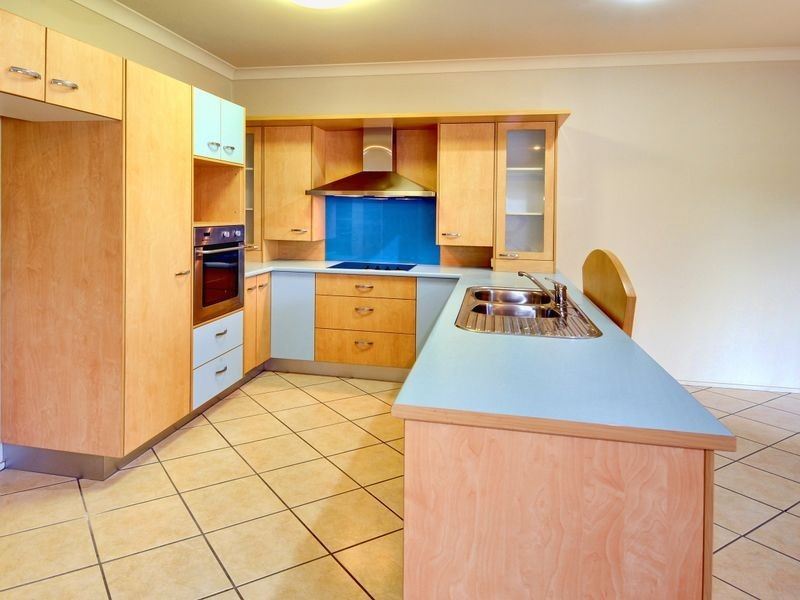 38/2 Grand Parade, Kawana Island QLD 4575