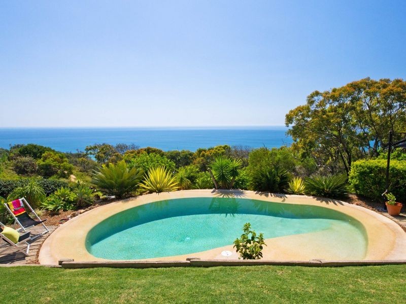 77 Cooloola Drive, Rainbow Beach QLD 4581