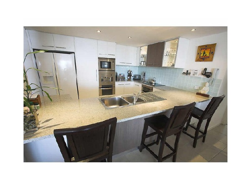 50/7 Grand Parade, Kawana Island QLD 4575