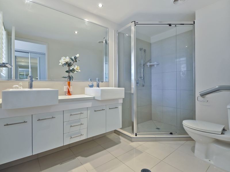 15-51 Grand Parade, Kawana Island QLD 4575