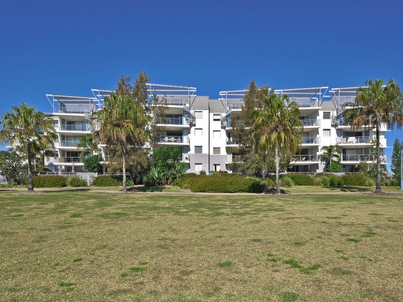 15-51 Grand Parade, Kawana Island QLD 4575