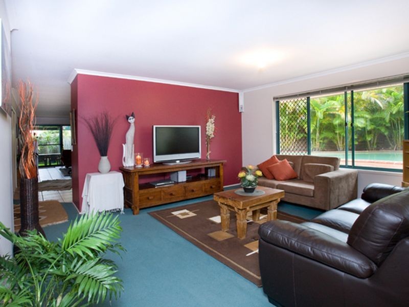 4 Beaverbrook Circuit, Sippy Downs QLD 4556
