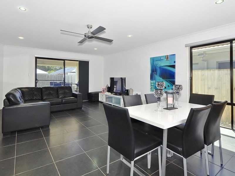 32 Forest Grove Crescent, Sippy Downs QLD 4556