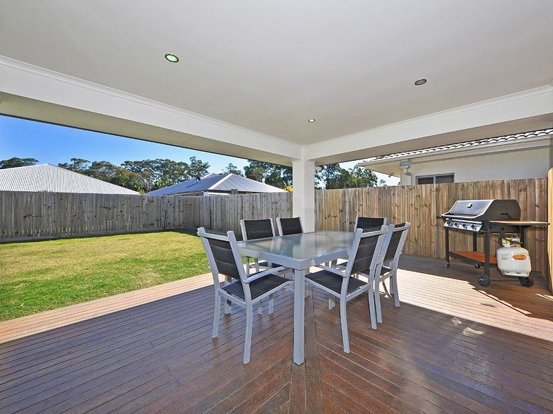 32 Forest Grove Crescent, Sippy Downs QLD 4556