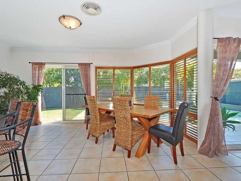 1 Antigua Court, Kawana Island QLD 4575
