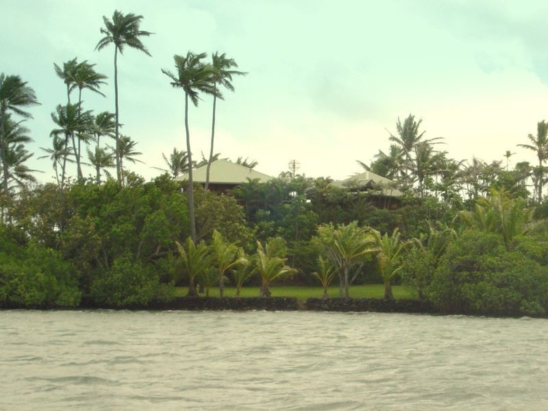 1/3 Kawana Island Blvd, Warana QLD 4575