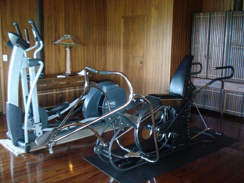 1/3 Kawana Island Blvd, Warana QLD 4575