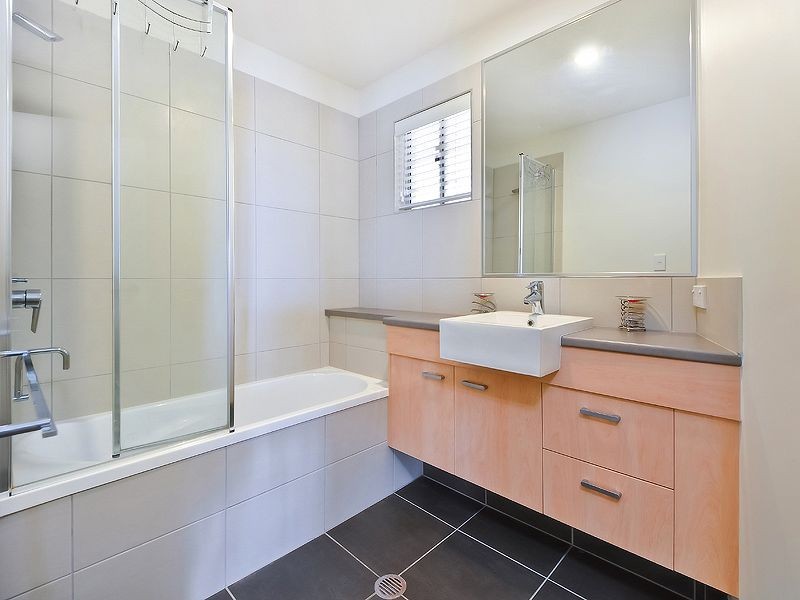 89/57 Grand Parade, Kawana Island QLD 4575