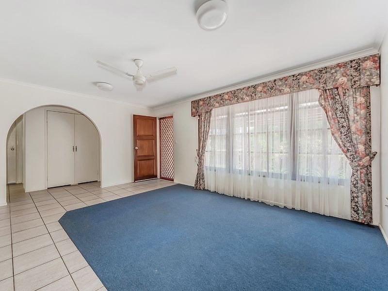 40 Lowanna Drive, Buddina QLD 4575