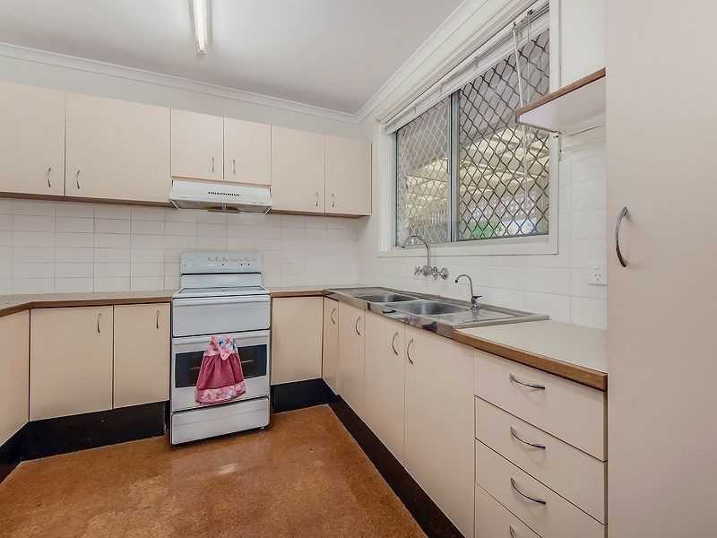 40 Lowanna Drive, Buddina QLD 4575