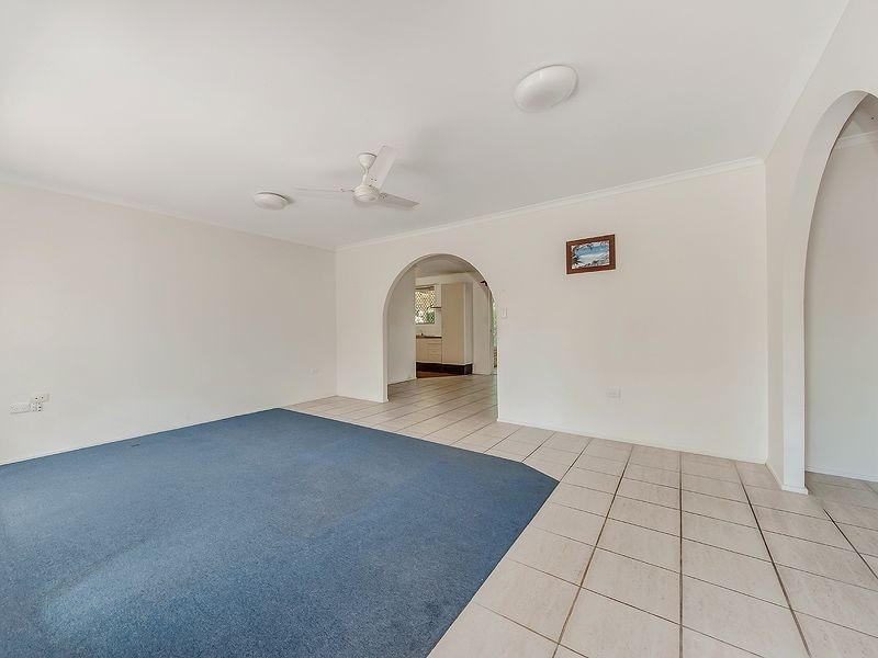 40 Lowanna Drive, Buddina QLD 4575