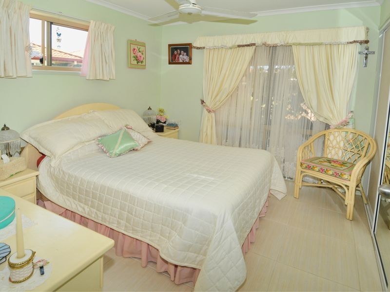 264-6 Melody Court, Warana QLD 4575