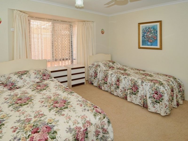 230-4 Melody Court, Warana QLD 4575