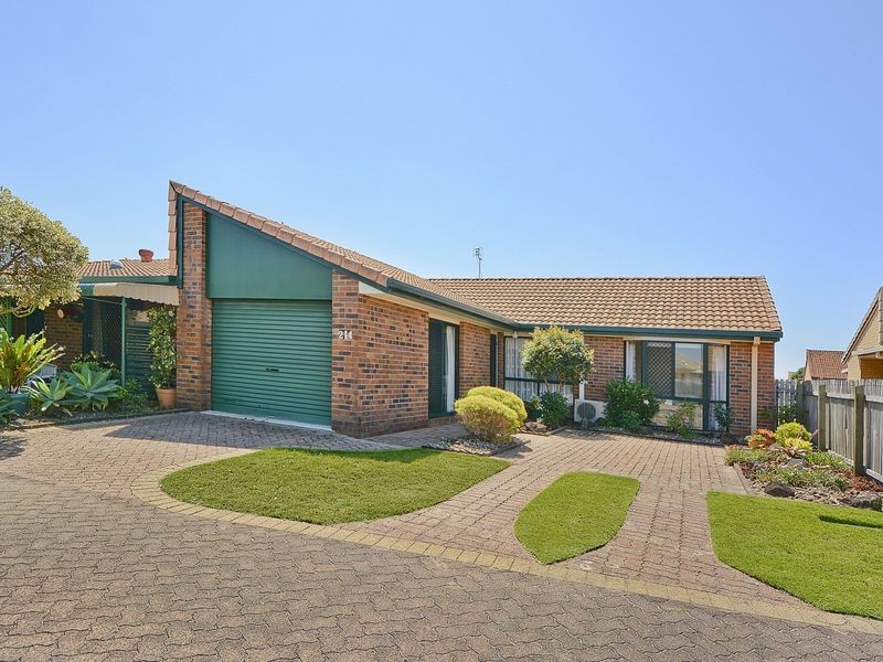 214/4 Melody Ct, Warana QLD 4575