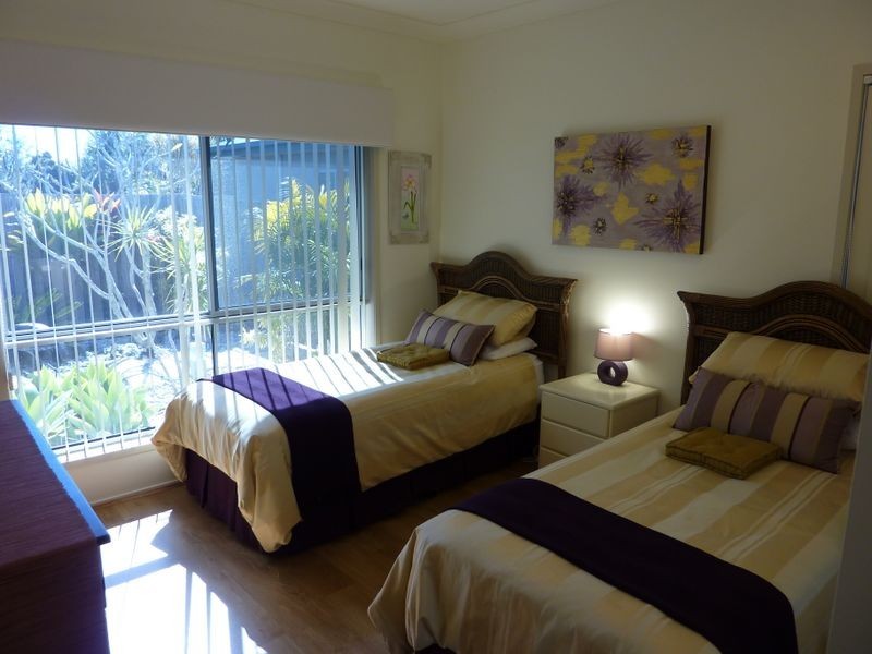 105/2 Grand Pde, Kawana Island QLD 4575