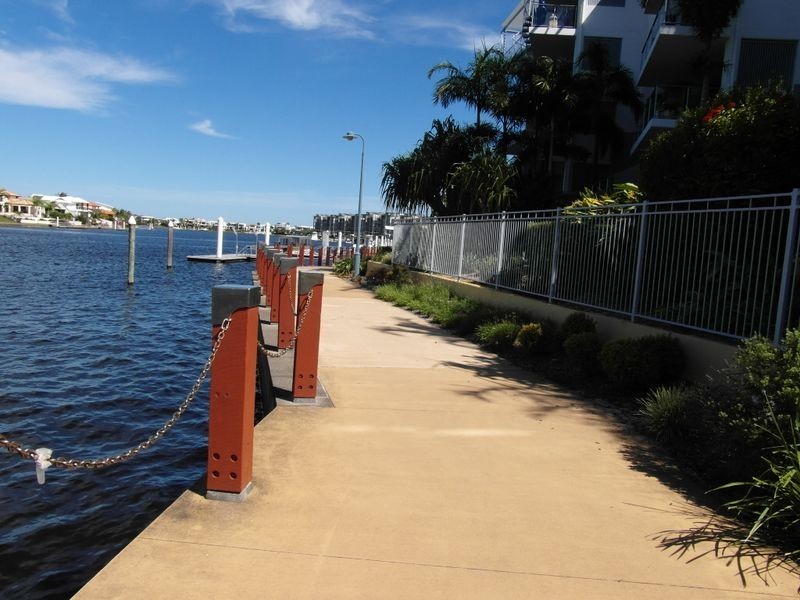 35/51 Grand Parade, Kawana Island QLD 4575