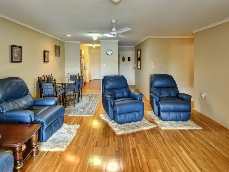 281/6 Melody Ct, Warana QLD 4575