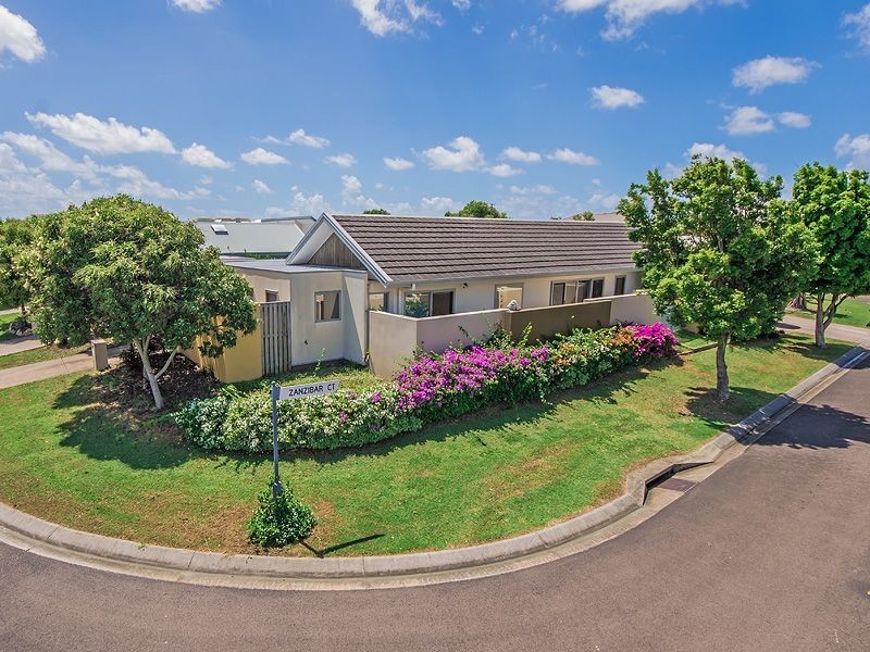 1 Zanzibar Court, Kawana Island QLD 4575