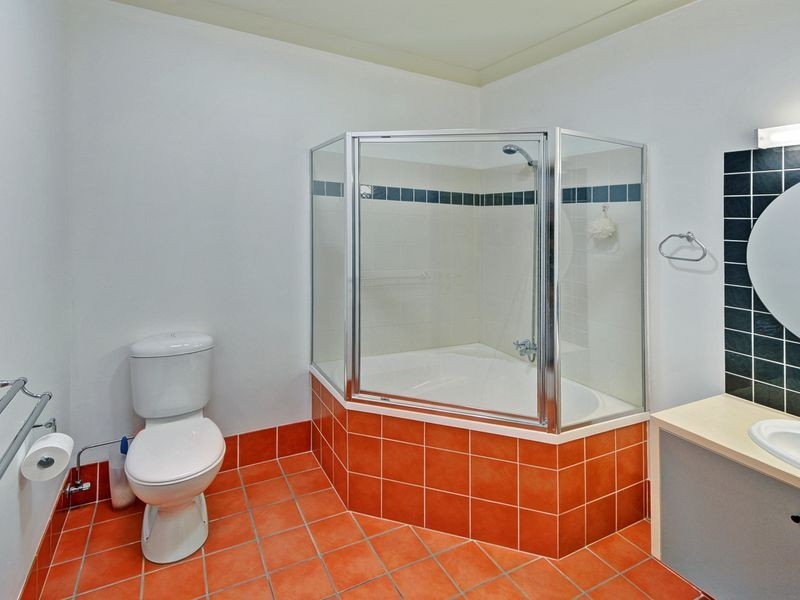 119/2 Grand Pde, Kawana Island QLD 4575