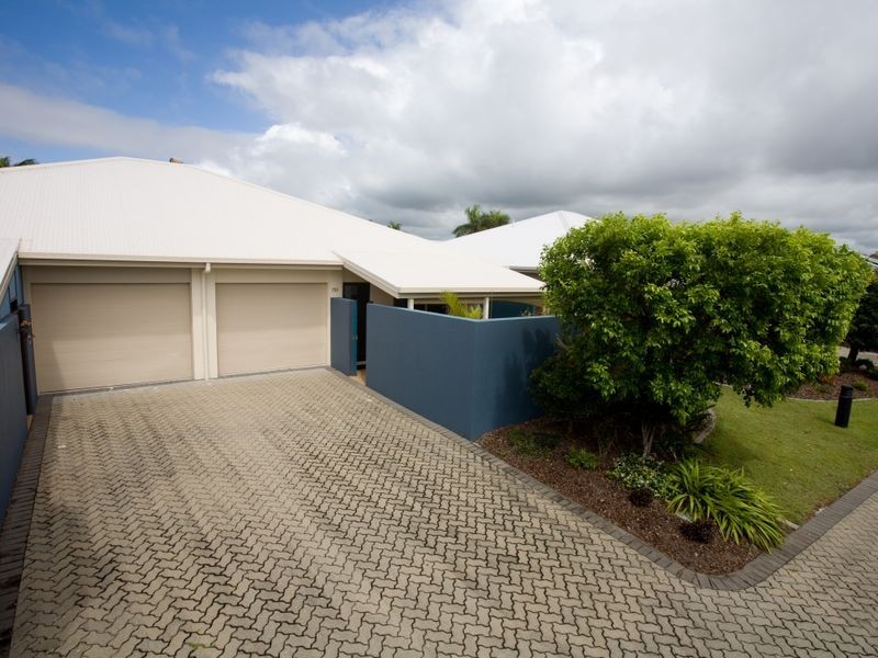 153/2 Grand Pde, Kawana Island QLD 4575