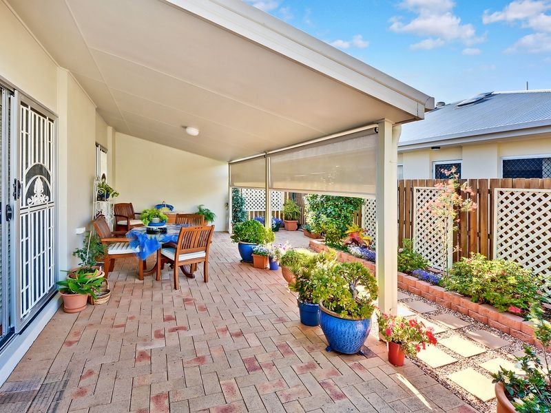 62/2 Grand Pde, Kawana Island QLD 4575