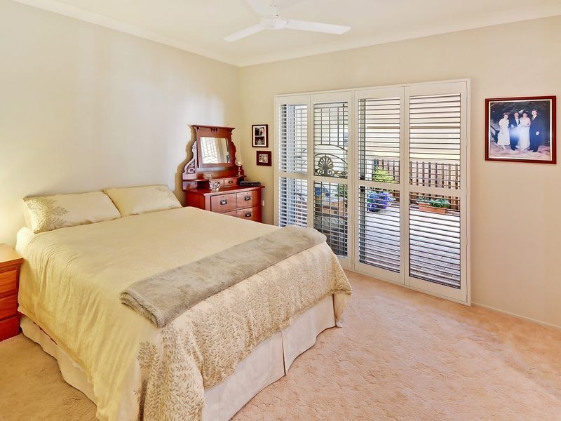 62/2 Grand Pde, Kawana Island QLD 4575