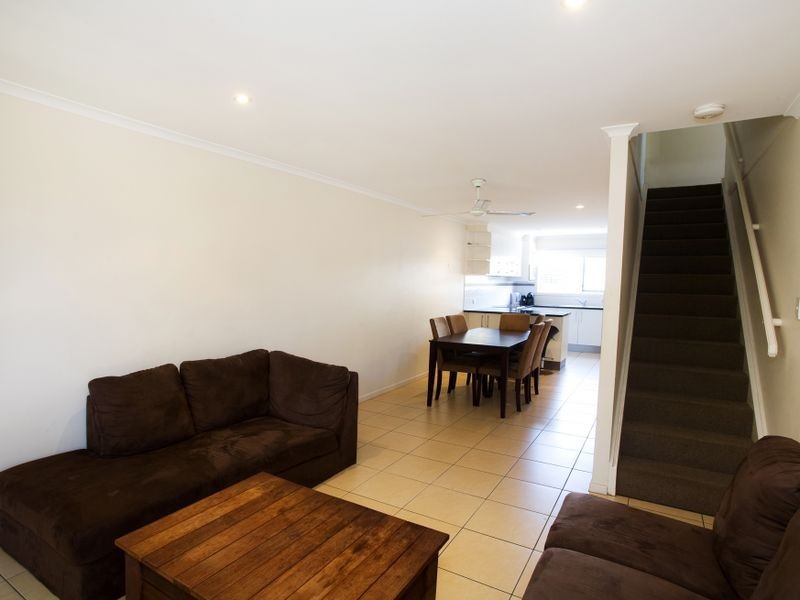 1/105 Lowanna Dr, Buddina QLD 4575