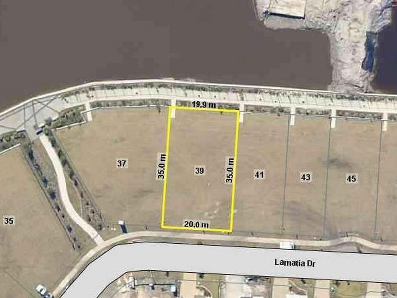 39 Lamatia Drive, Mountain Creek QLD 4557