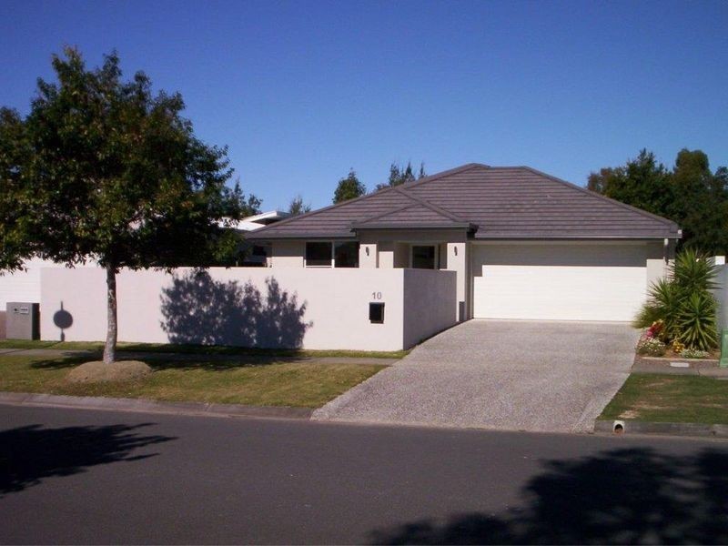 10 Albany Street, Sippy Downs QLD 4556