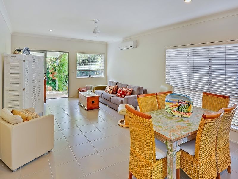 61/239 kawana Way, Kawana Island QLD 4575