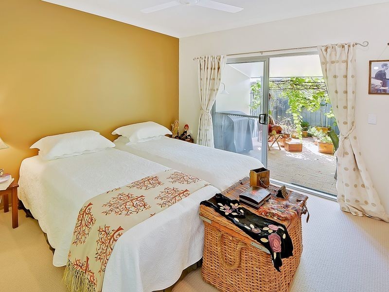 61/239 kawana Way, Kawana Island QLD 4575