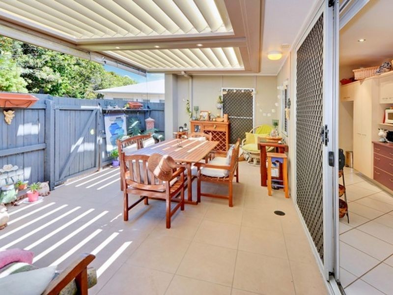 70/2 Grand Pde, Kawana Island QLD 4575