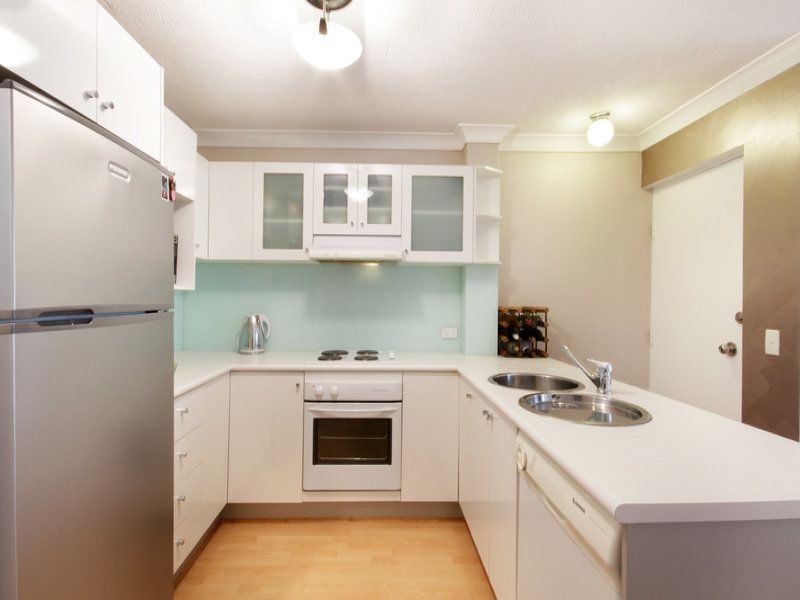 3 / 274 Alexandra Parade, Alexandra Headland QLD 4572