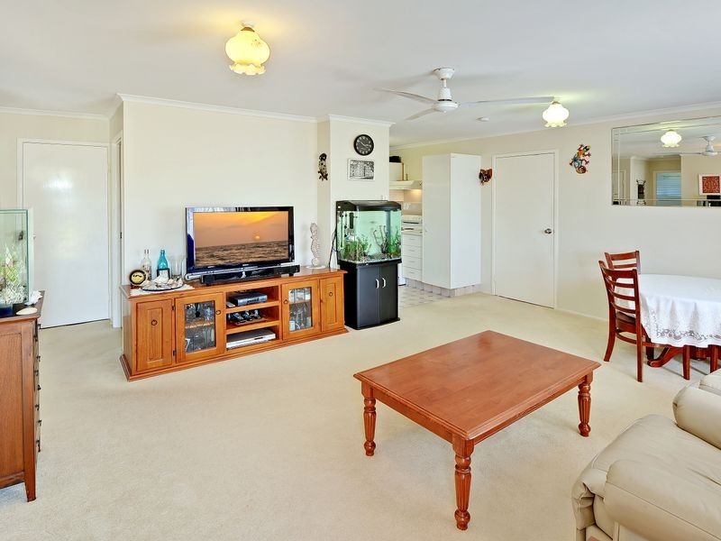 261/6 Melody Ct, Warana QLD 4575