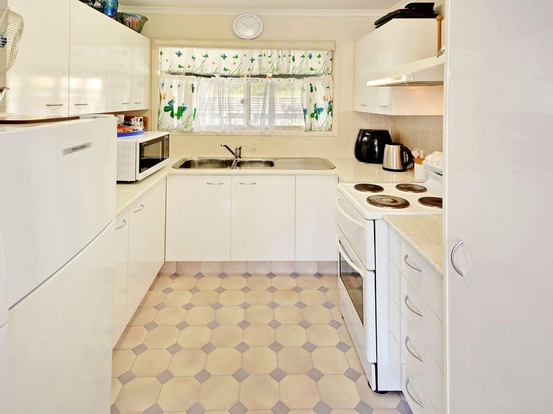 261/6 Melody Ct, Warana QLD 4575
