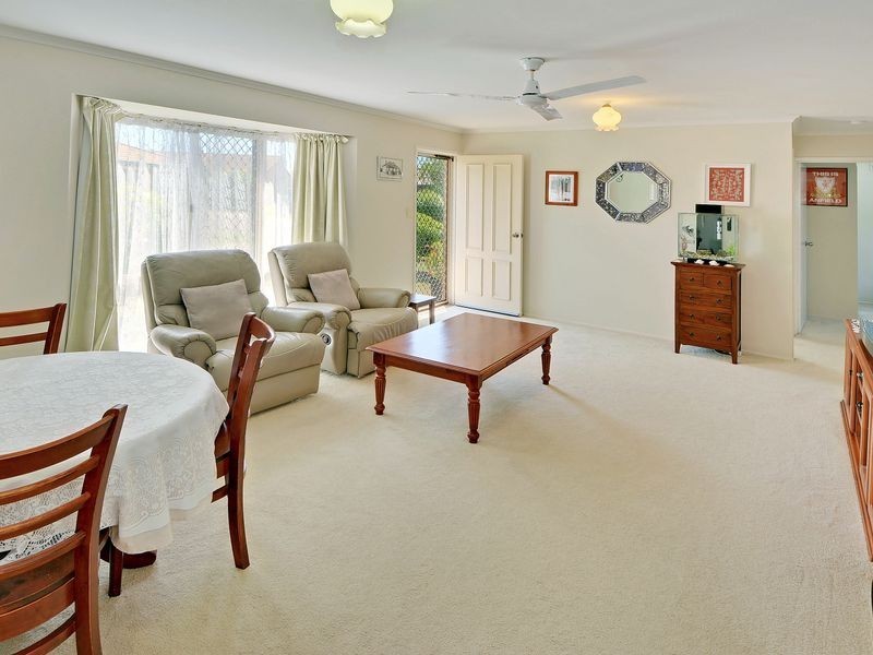 261/6 Melody Ct, Warana QLD 4575