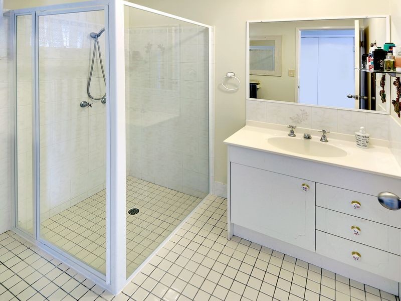 261/6 Melody Ct, Warana QLD 4575