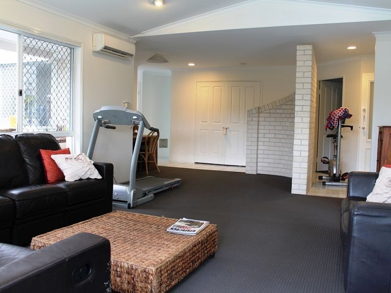 70 Parkway Drive, Mooloolaba QLD 4557
