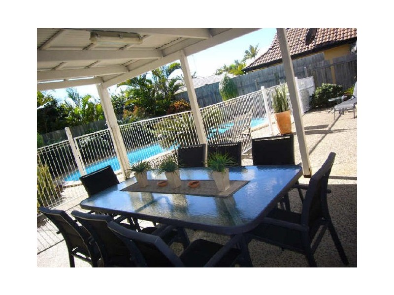 1 Spindrift Court, Bokarina QLD 4575