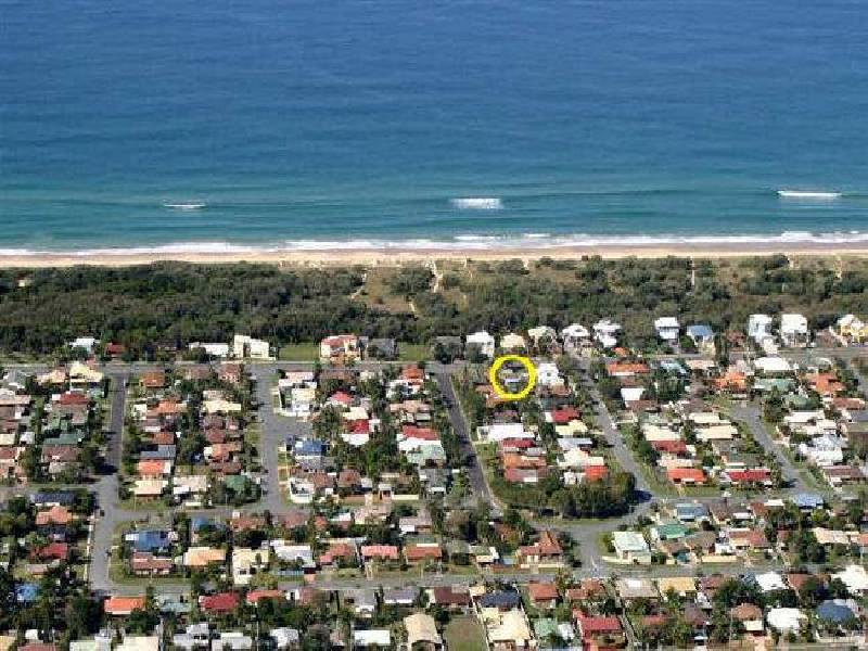 118 Oceanic Drive, Warana QLD 4575