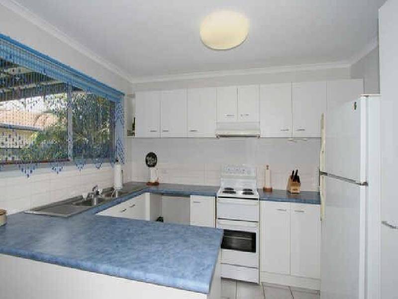 118 Oceanic Drive, Warana QLD 4575