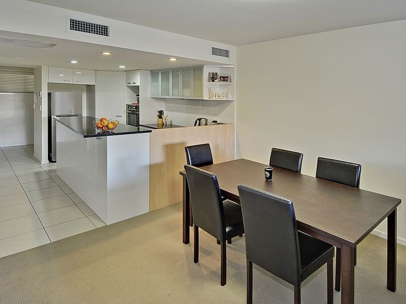 41/57 Grand Pde, Kawana Island QLD 4575