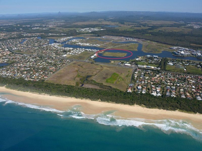 Entrance I Lake Kawana Boulevard, Birtinya QLD 4575