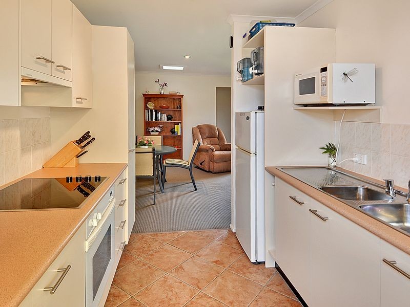 114/8 Melody Court, Warana QLD 4575