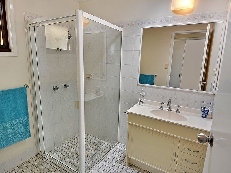 114/8 Melody Court, Warana QLD 4575